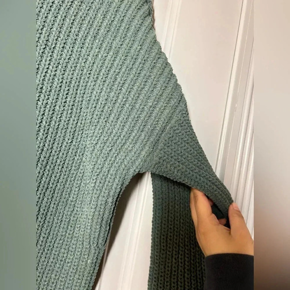 Abercrombie and fitch chunky green cable knit turtleneck sweater NWT - Picture 7 of 10